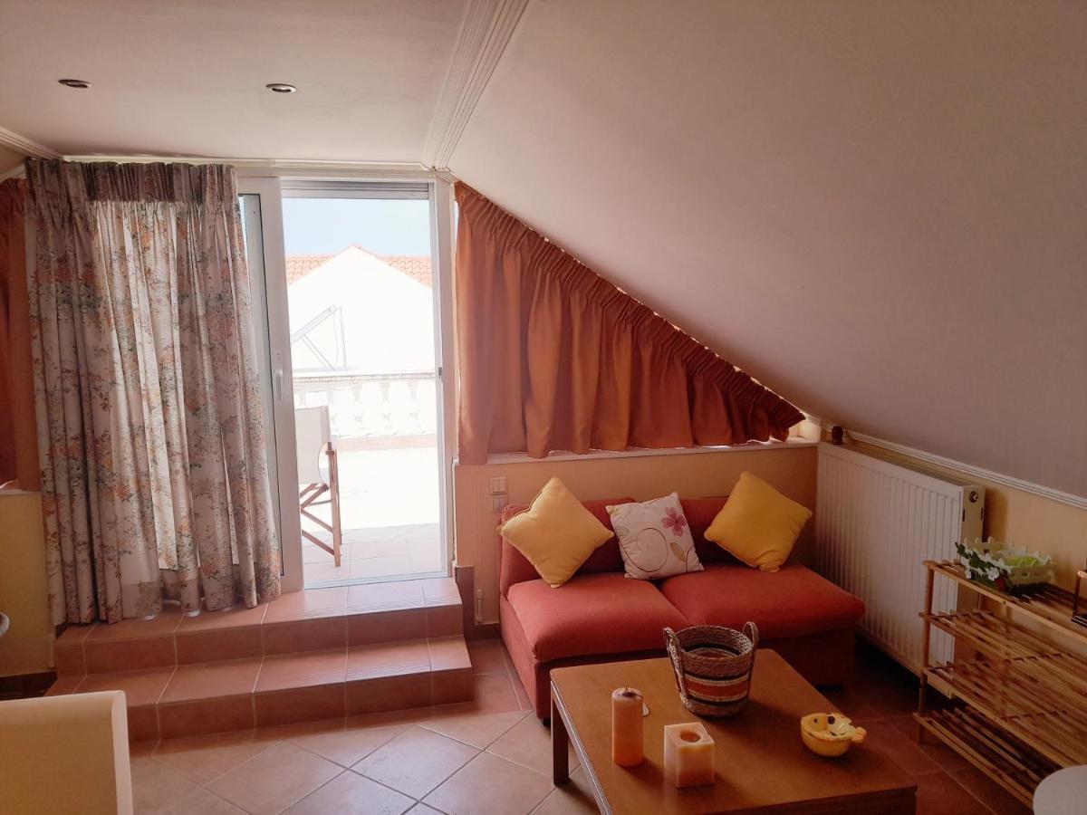 Villa Seabreeze Lutráki Kültér fotó